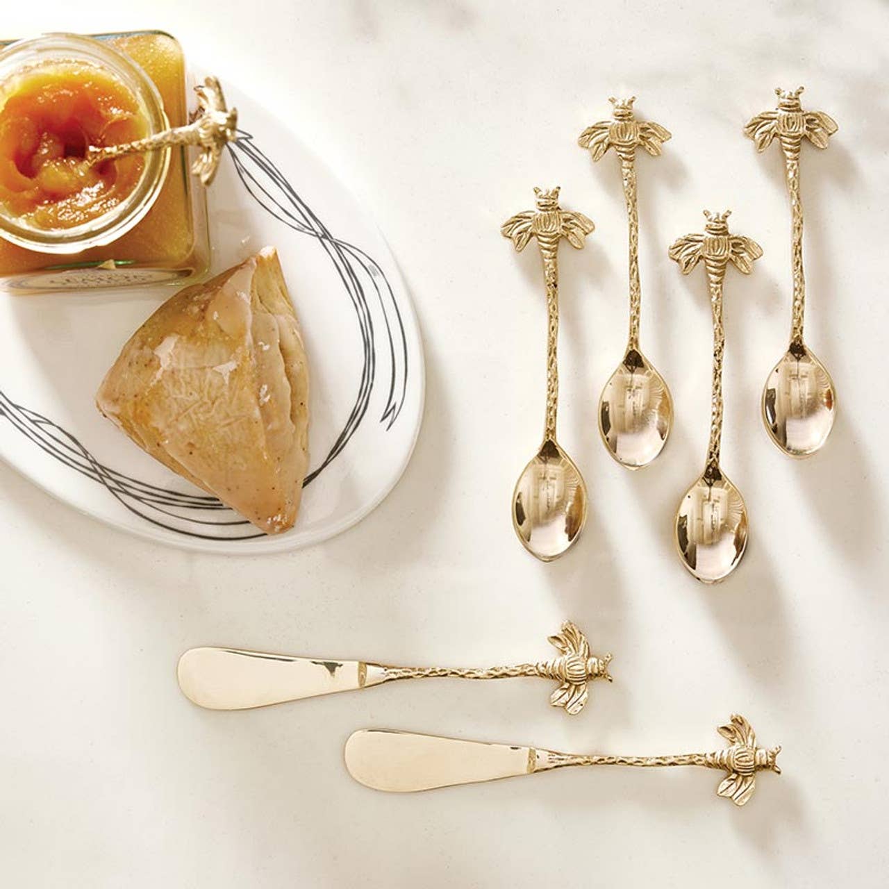 Gold Bee Spreader