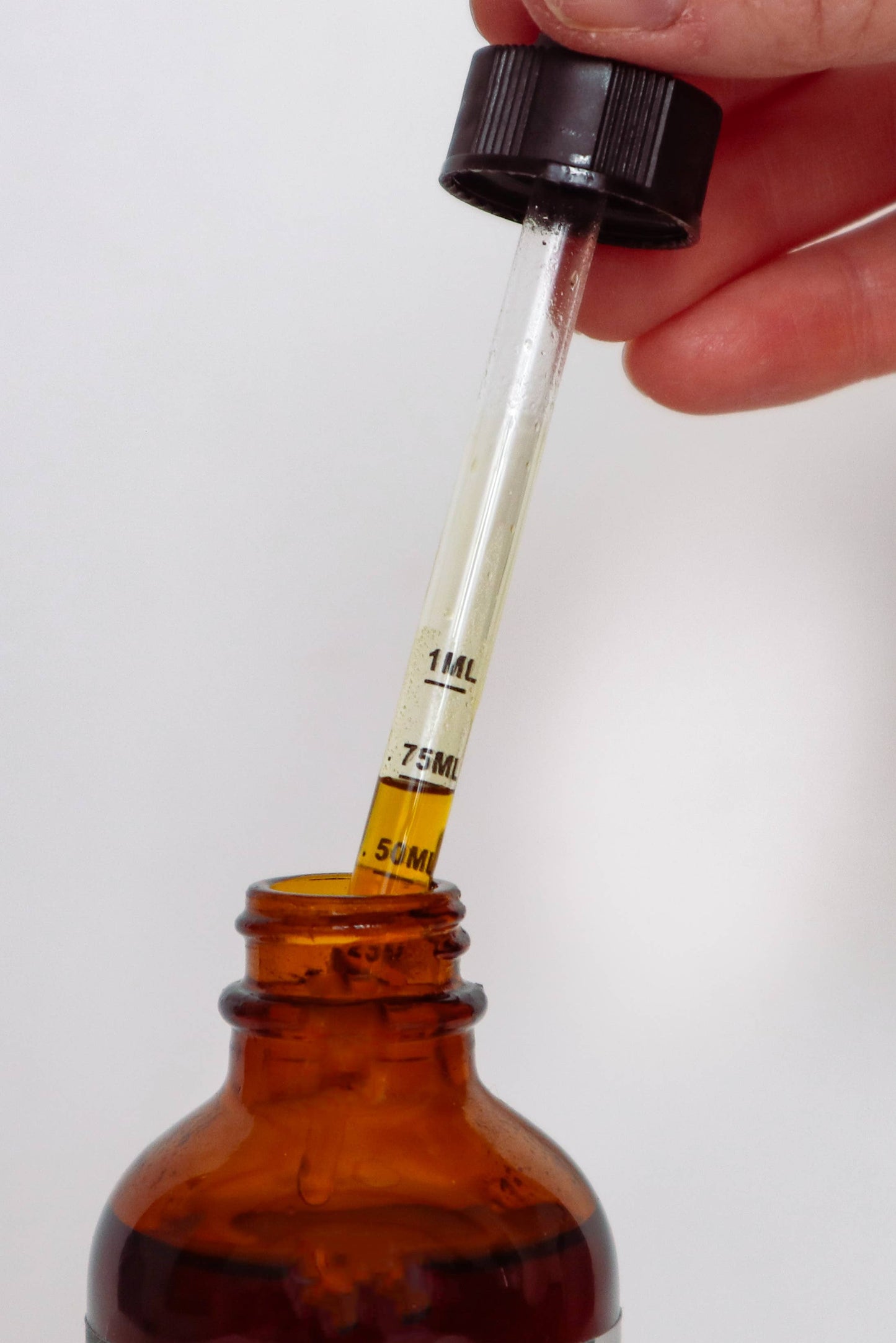 Neem Oil - 4oz. | Removes Bugs From Plants