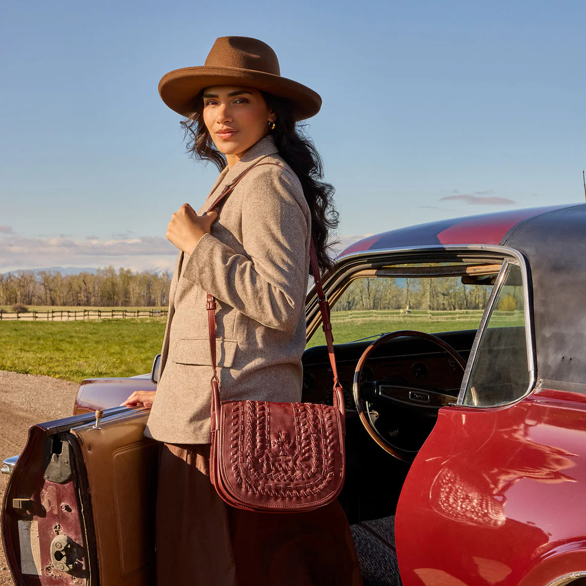 HOBO - Kiva Large Crossbody