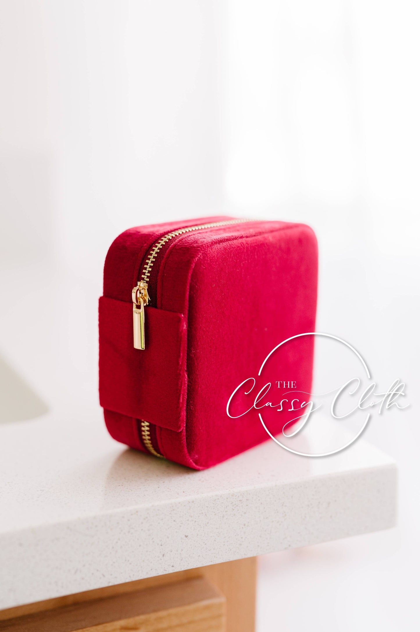 Mini Velvet Jewelry Case - Red