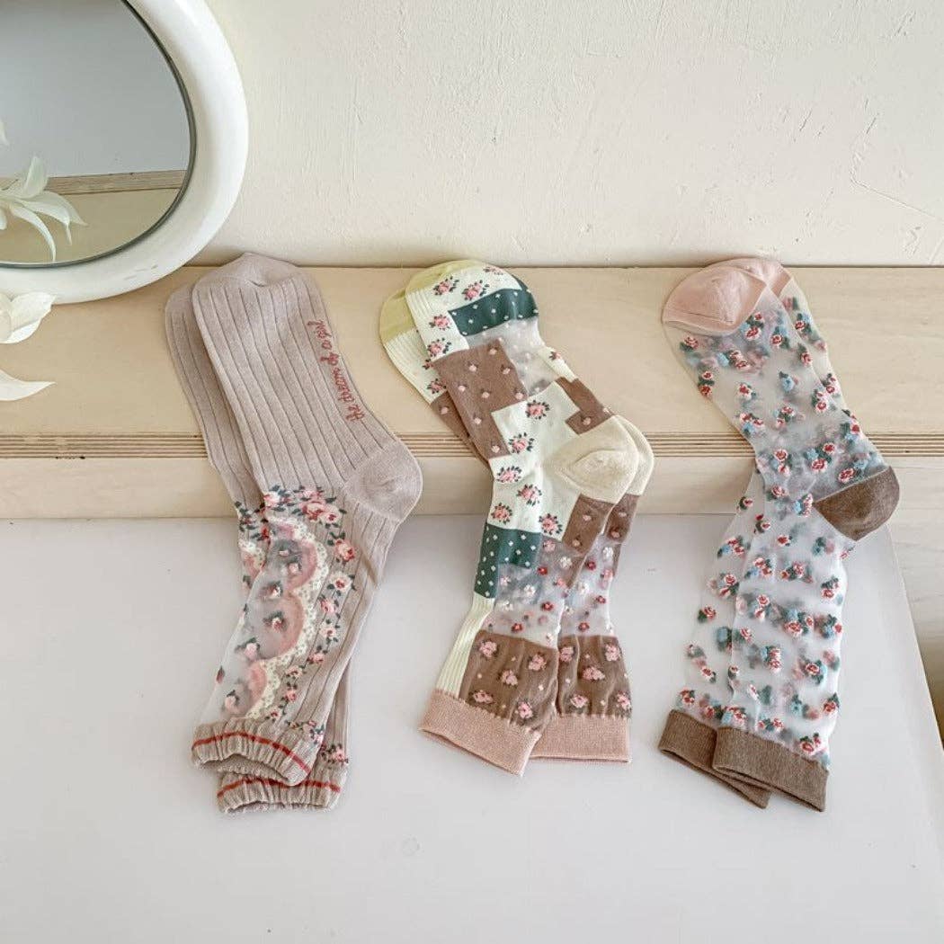 Vintage Floral Pattern Sheer Socks
