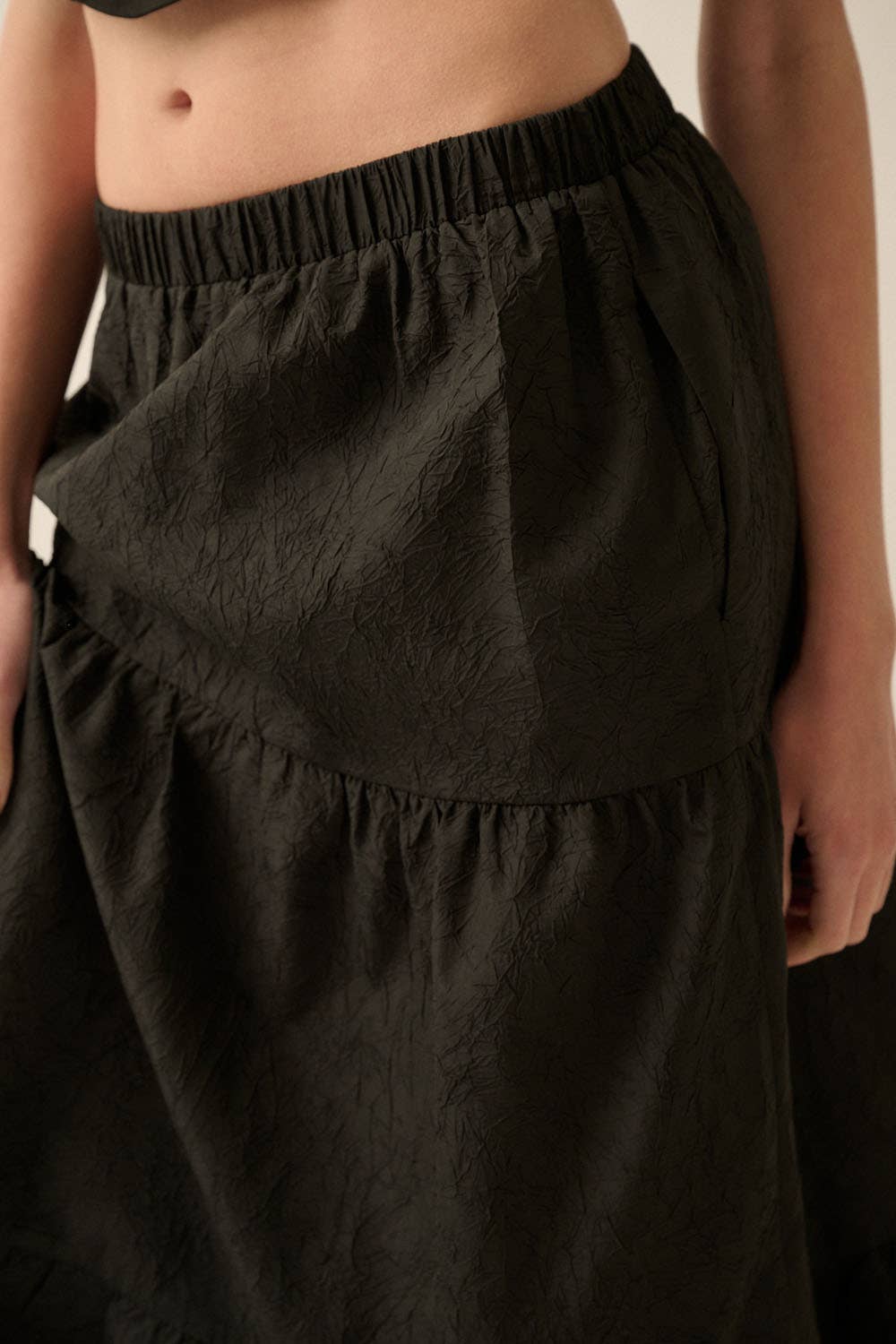 Tiered Ruffle Wrinkle-Texture Woven Maxi Skirt