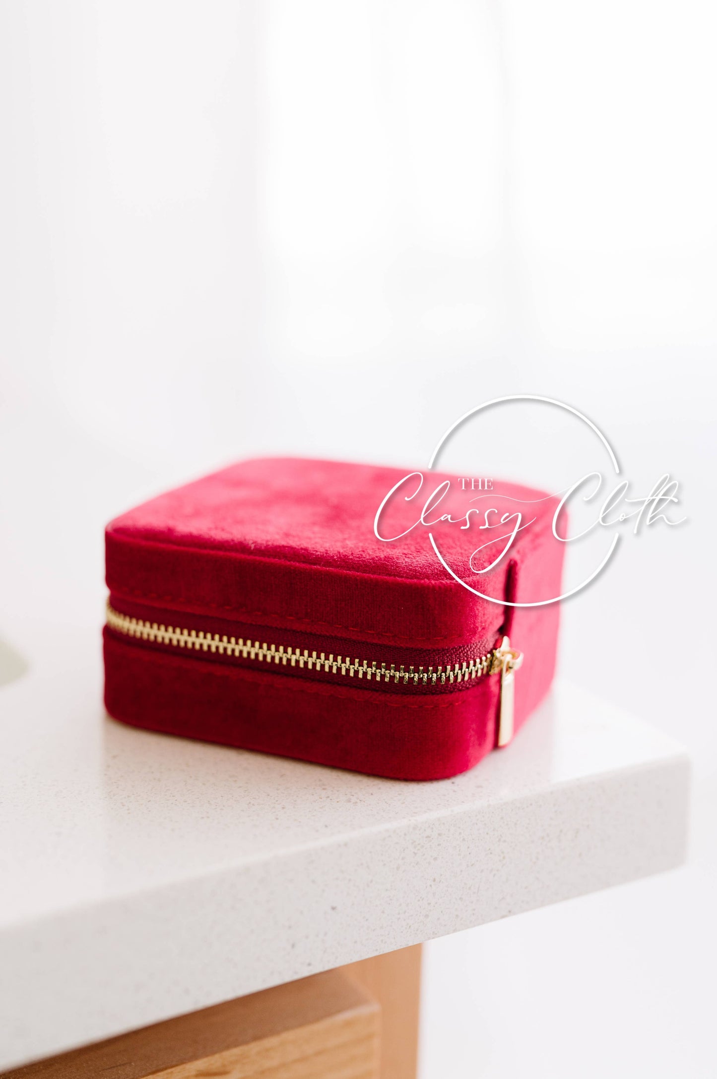 Mini Velvet Jewelry Case - Red