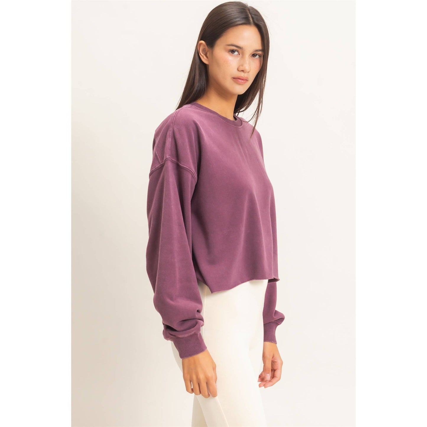 Mineral Wash Raw Hem Cropped Sweatshirt