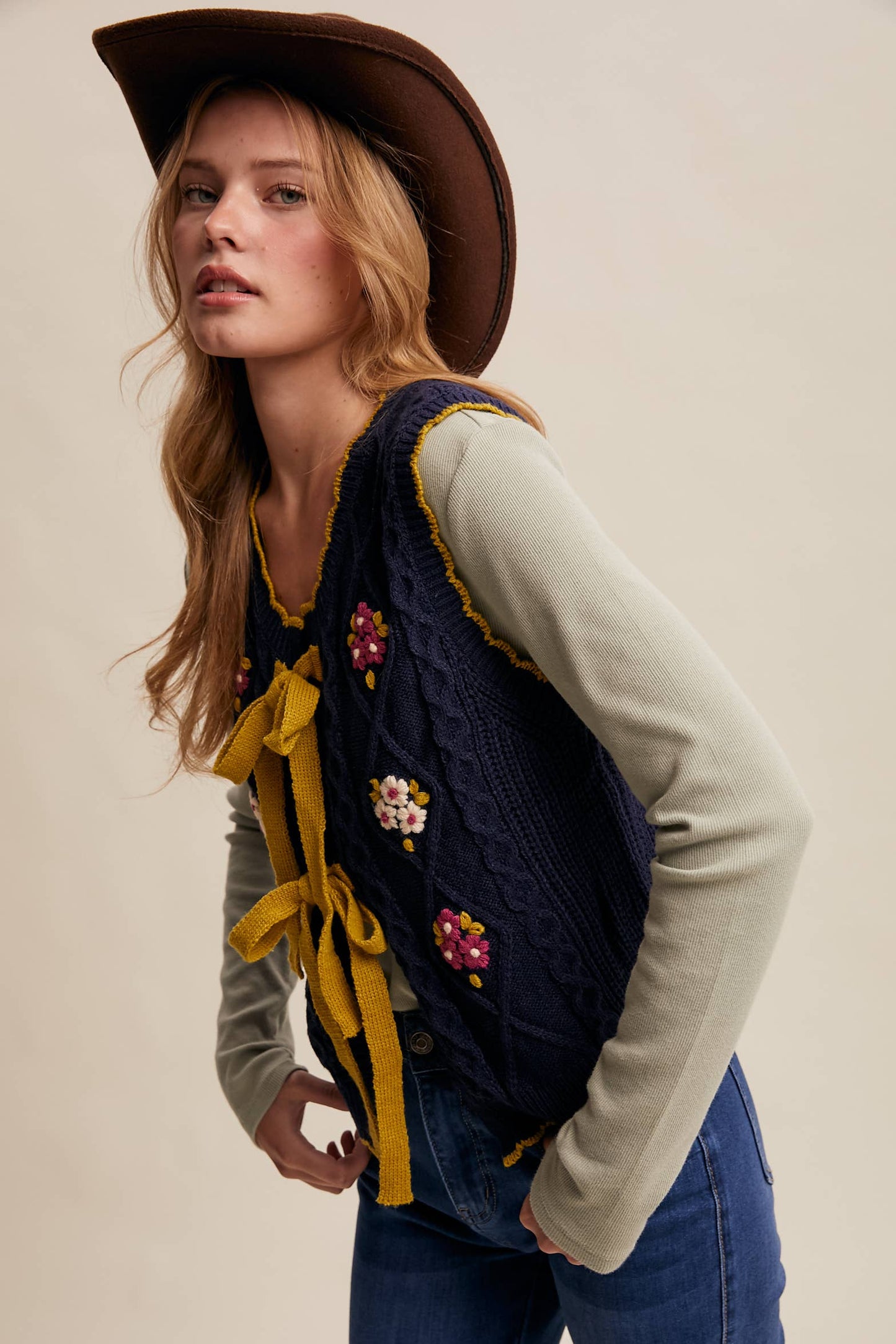 Bow-Tie Floral Knit Vest