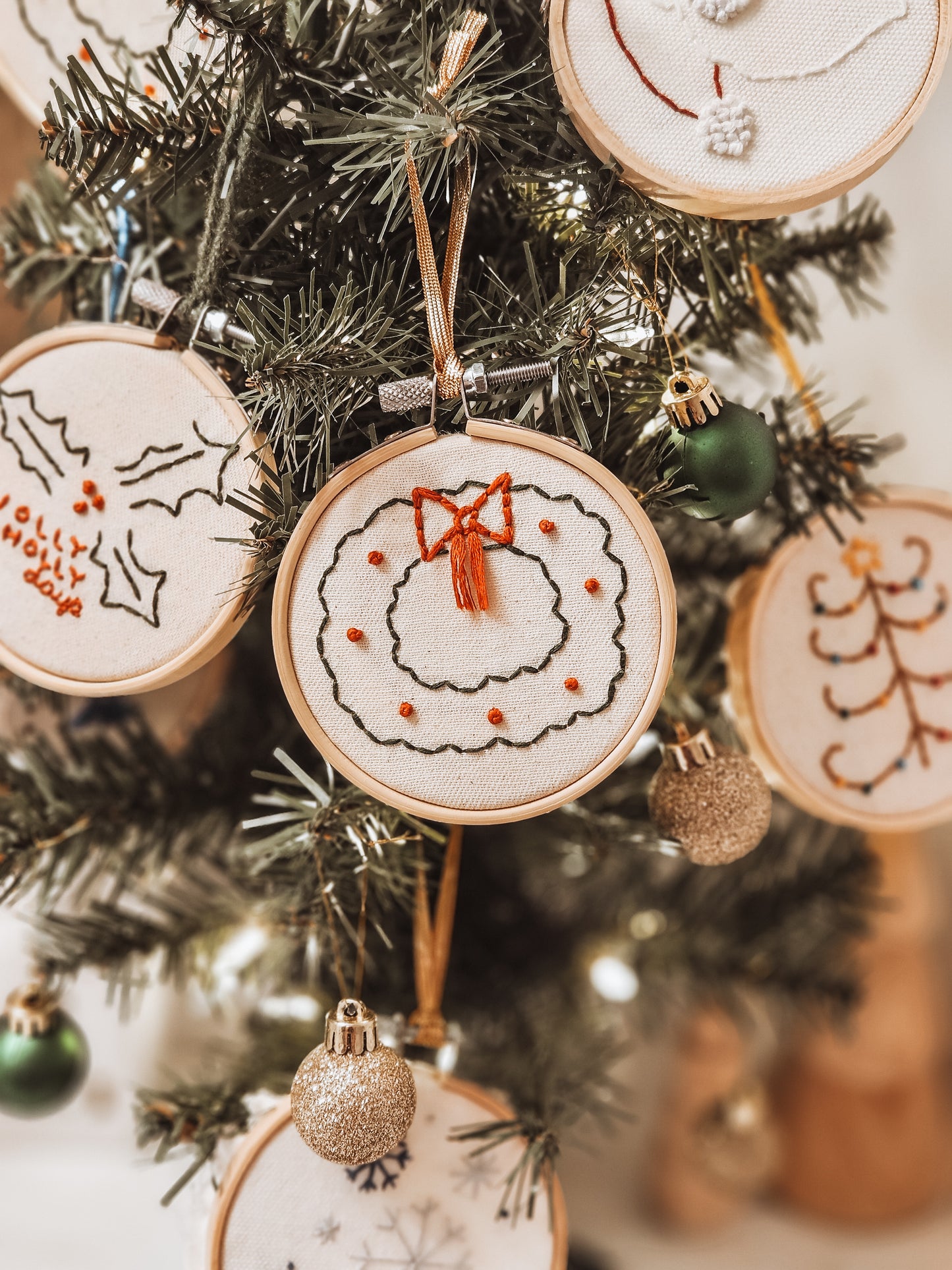 December 16th | Christmas Embroidery Ornament Workshop