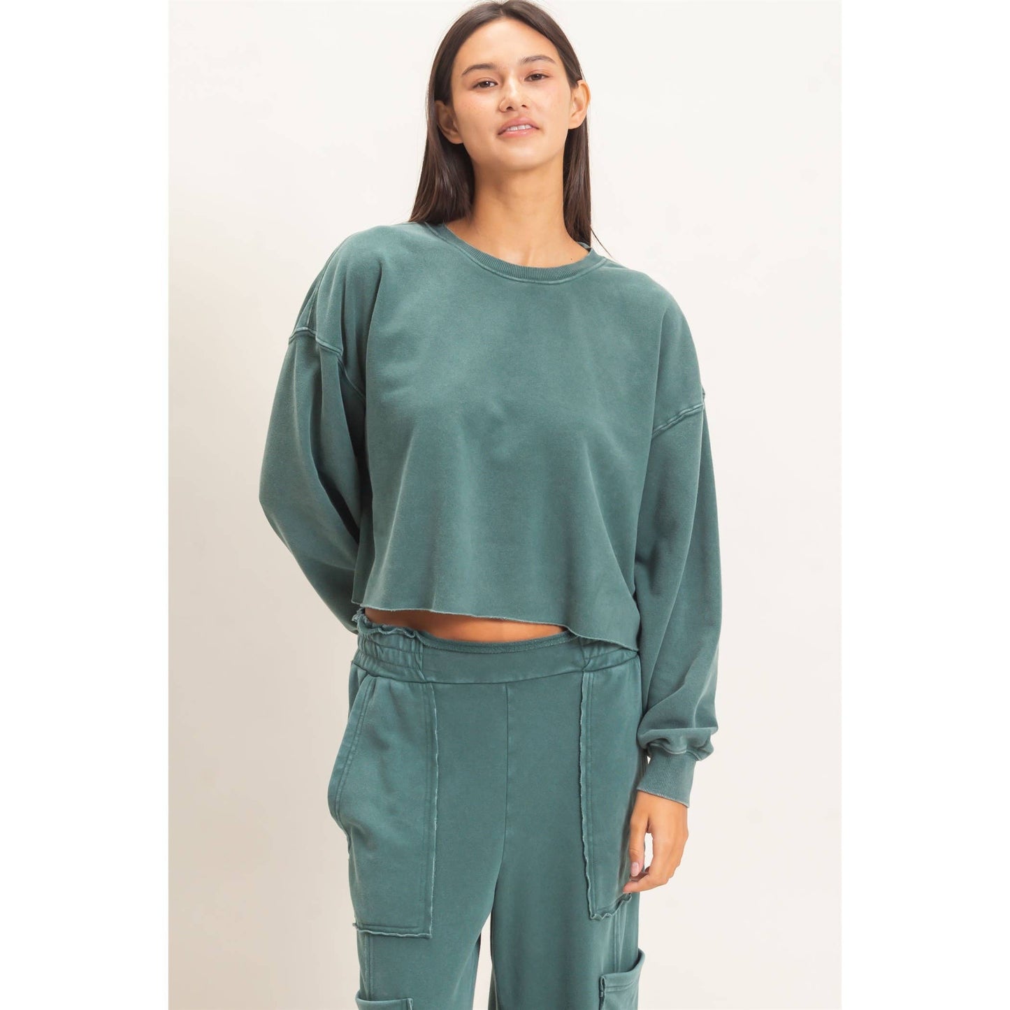 Mineral Wash Raw Hem Cropped Sweatshirt