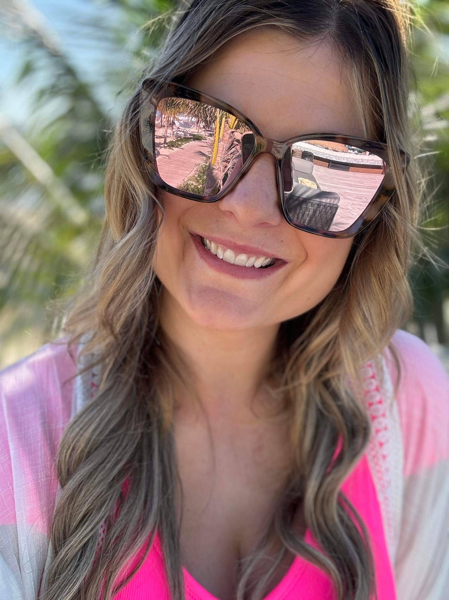 Dax - Callie - Medium Cat Eye Sunglasses