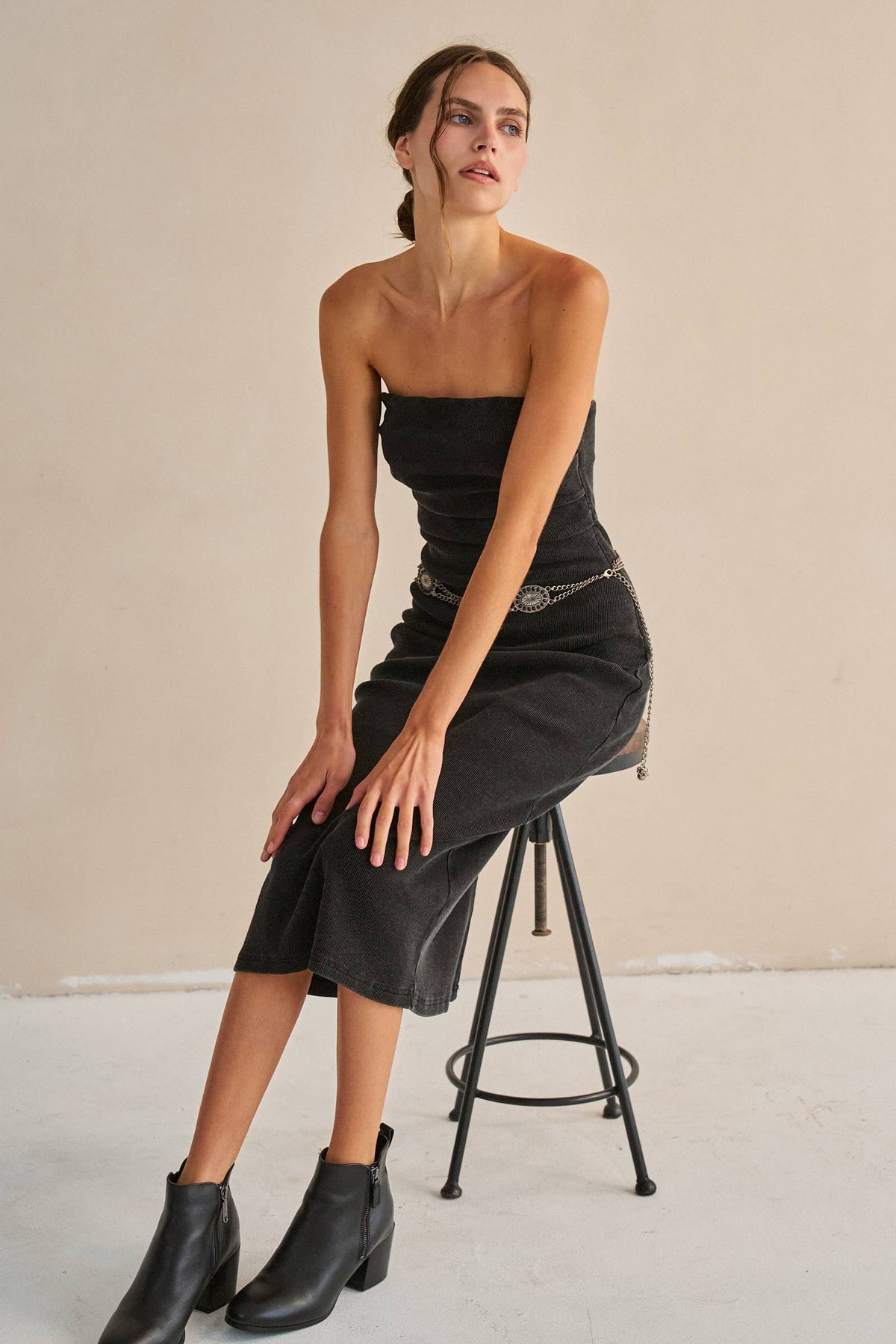 Strapless Ribbed Jersy Midi Dress
