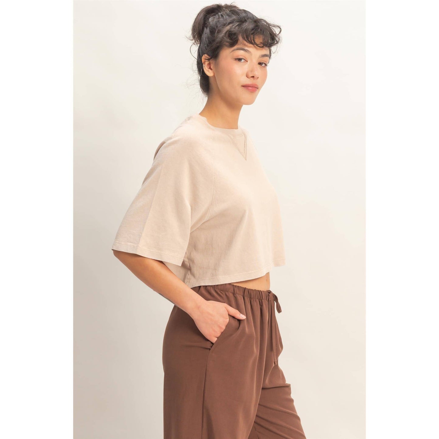 Mineral Washed Cropped Tee: FUCHSIA