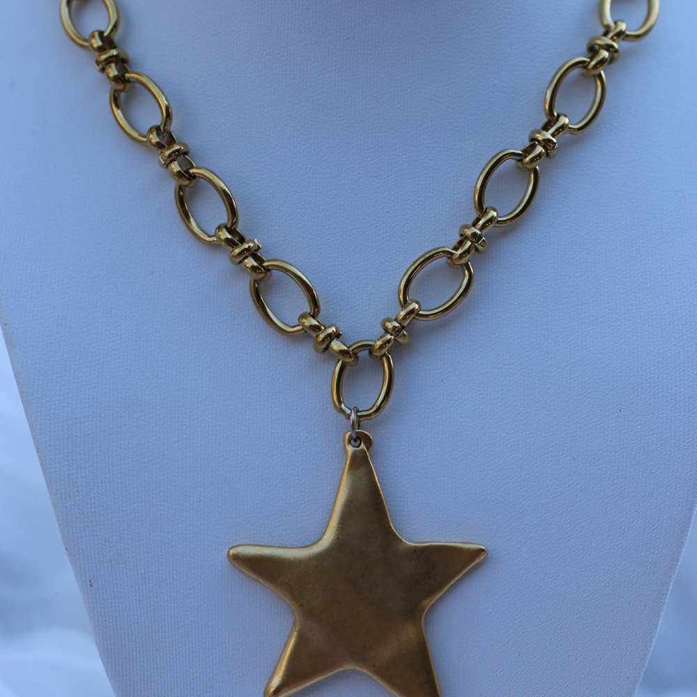 Star Pendant Necklace