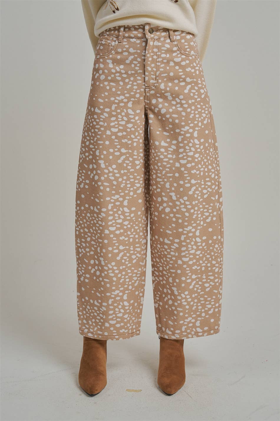 Deer Print Barrel Jeans