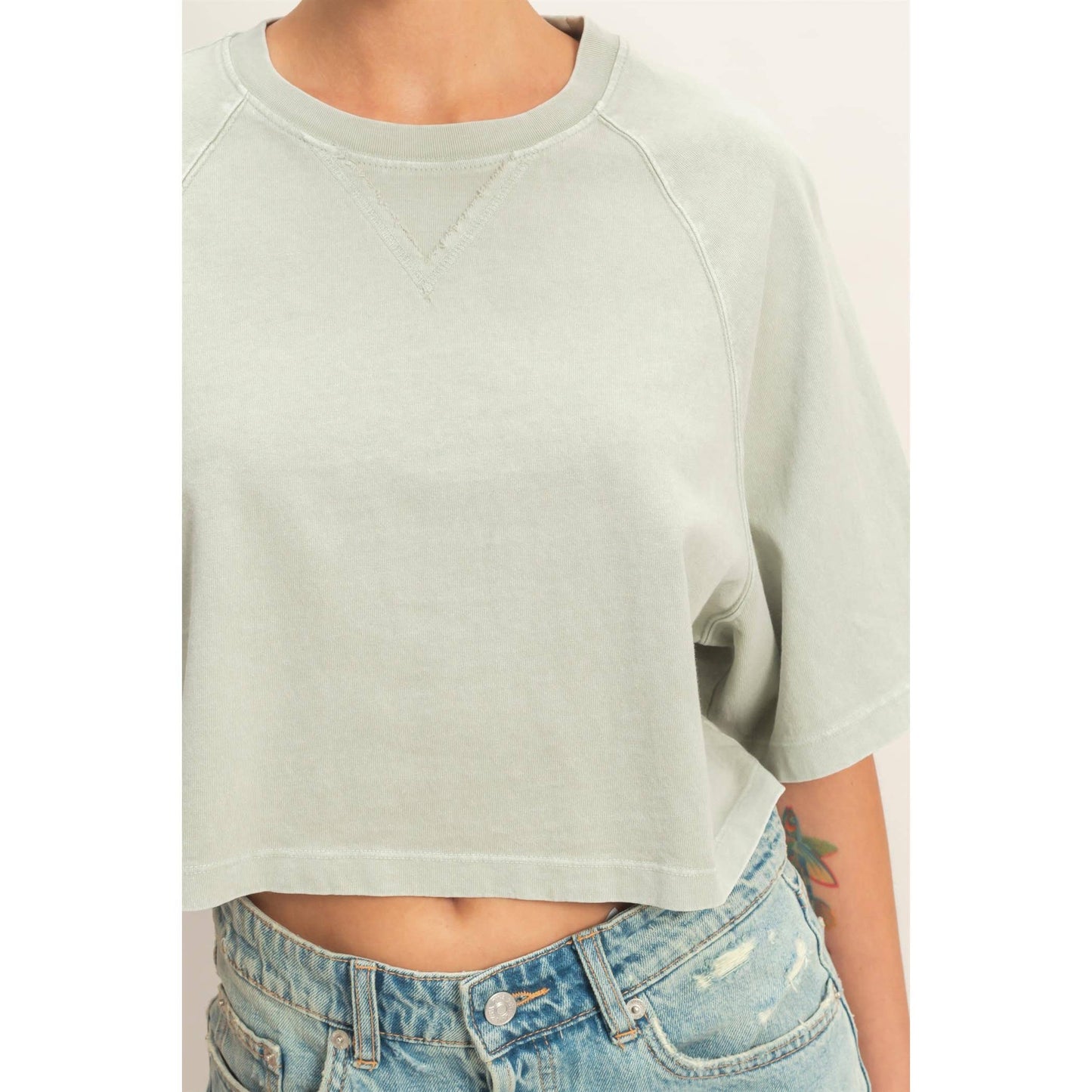 Mineral Washed Cropped Tee: FUCHSIA