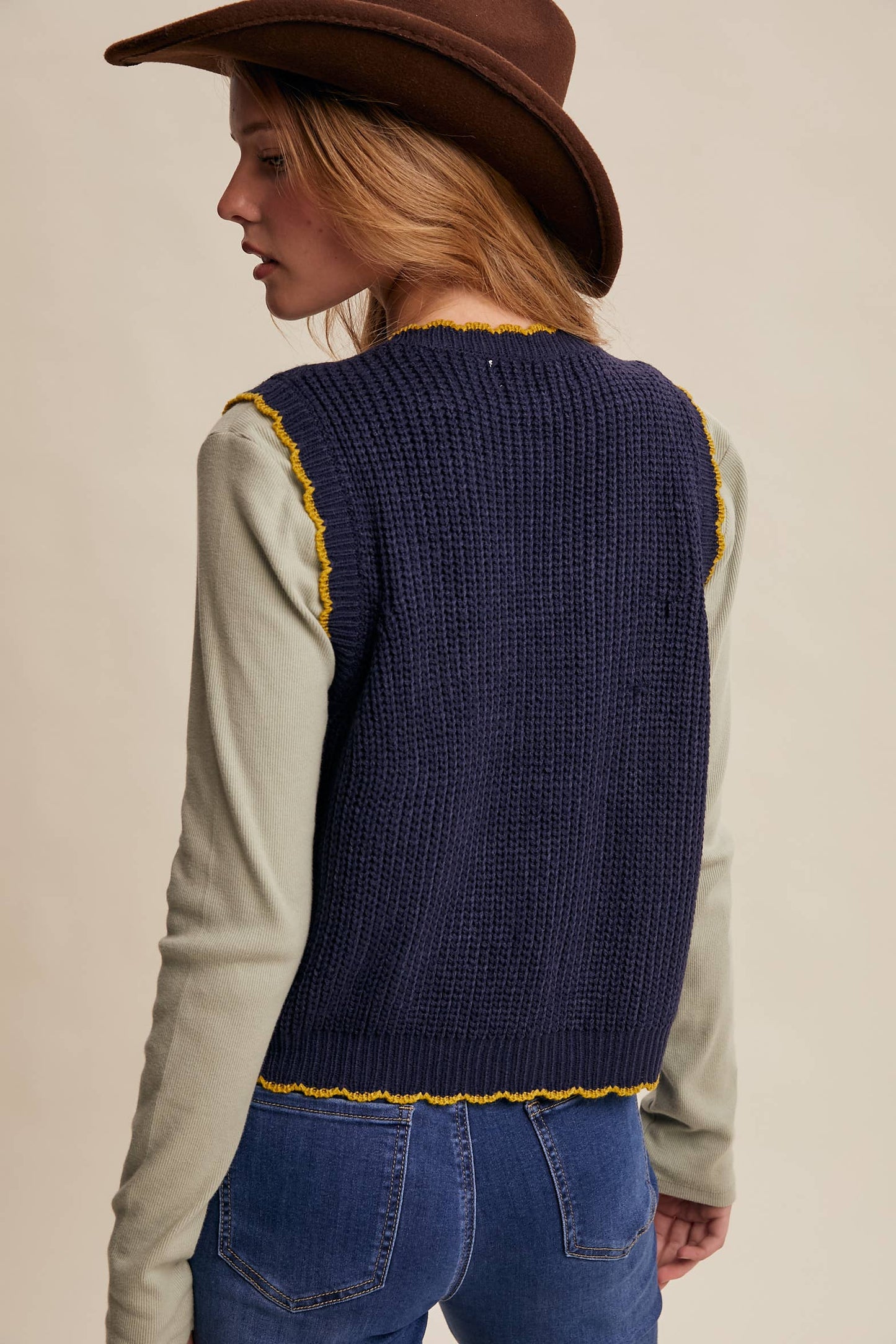 Bow-Tie Floral Knit Vest