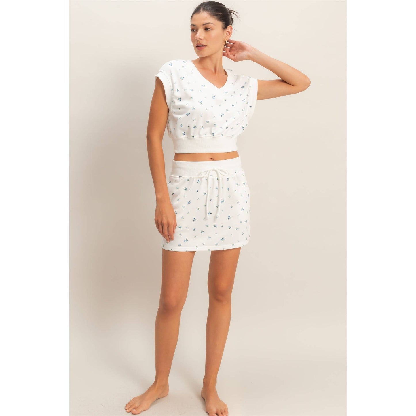 Floral V-Neck Crop Top