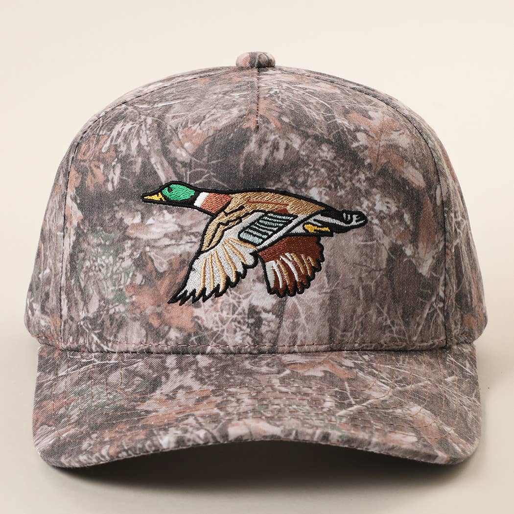 Flying Mallard Duck Embroidered Camo Trucker Hat