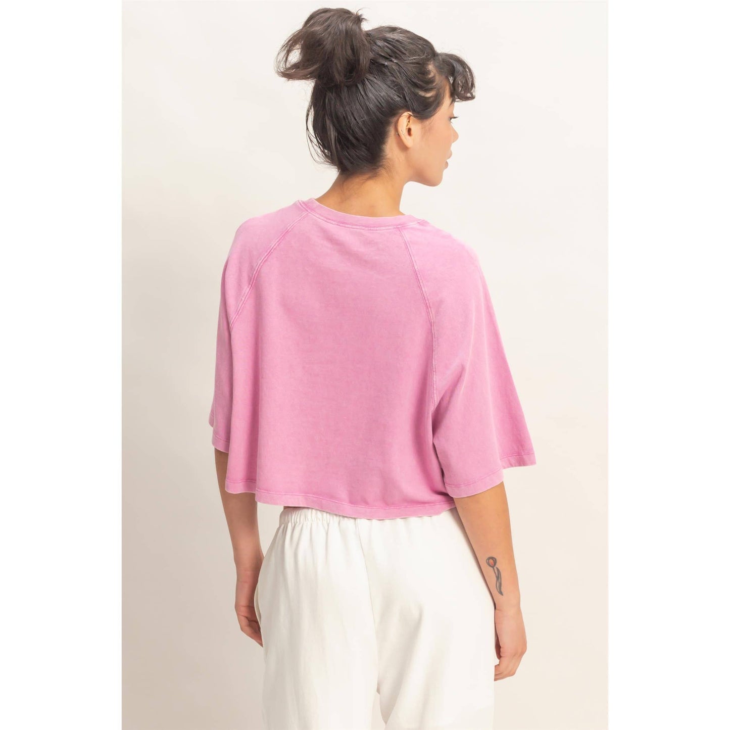 Mineral Washed Cropped Tee: FUCHSIA