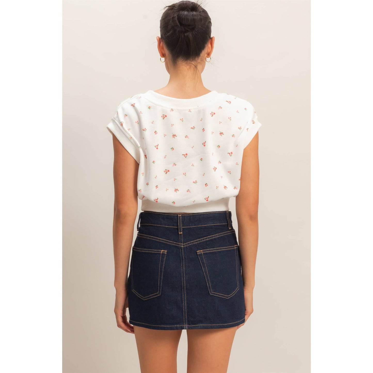 Floral V-Neck Crop Top