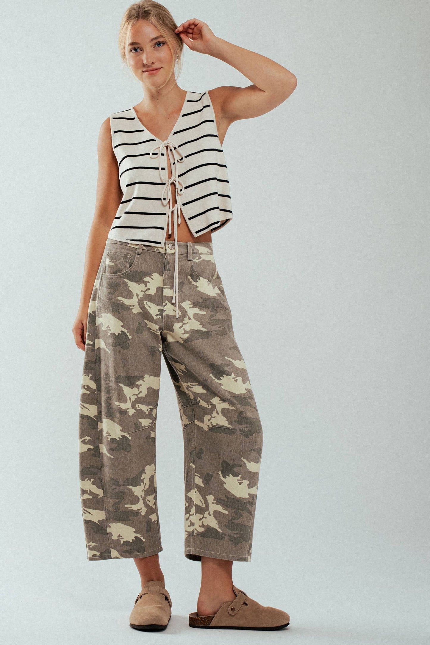 Camo Print Barrel Jeans