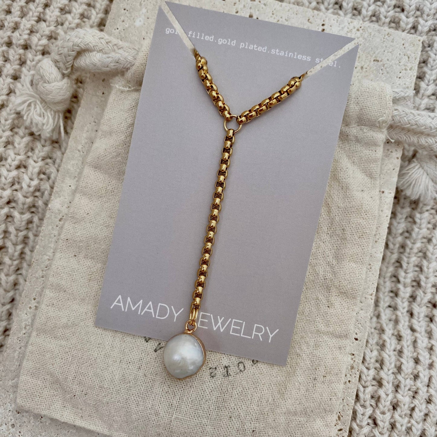 Single Pearl Lariat 18k gold plated stainless steel