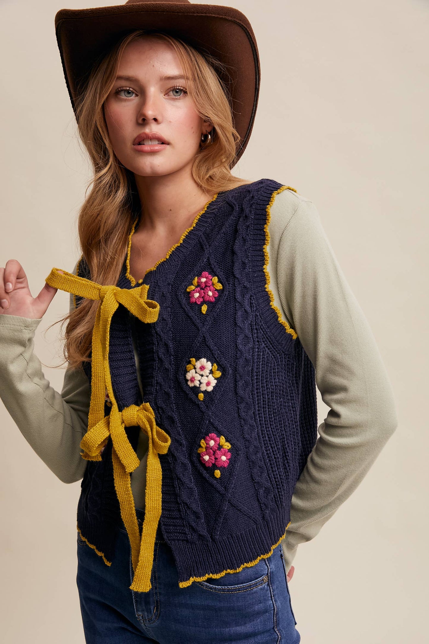 Bow-Tie Floral Knit Vest