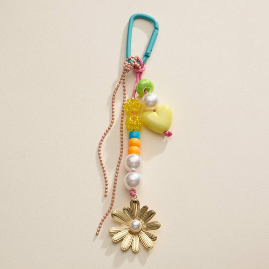 Floral Beaded Bag Charm | Gold Daisy and Heart Accent