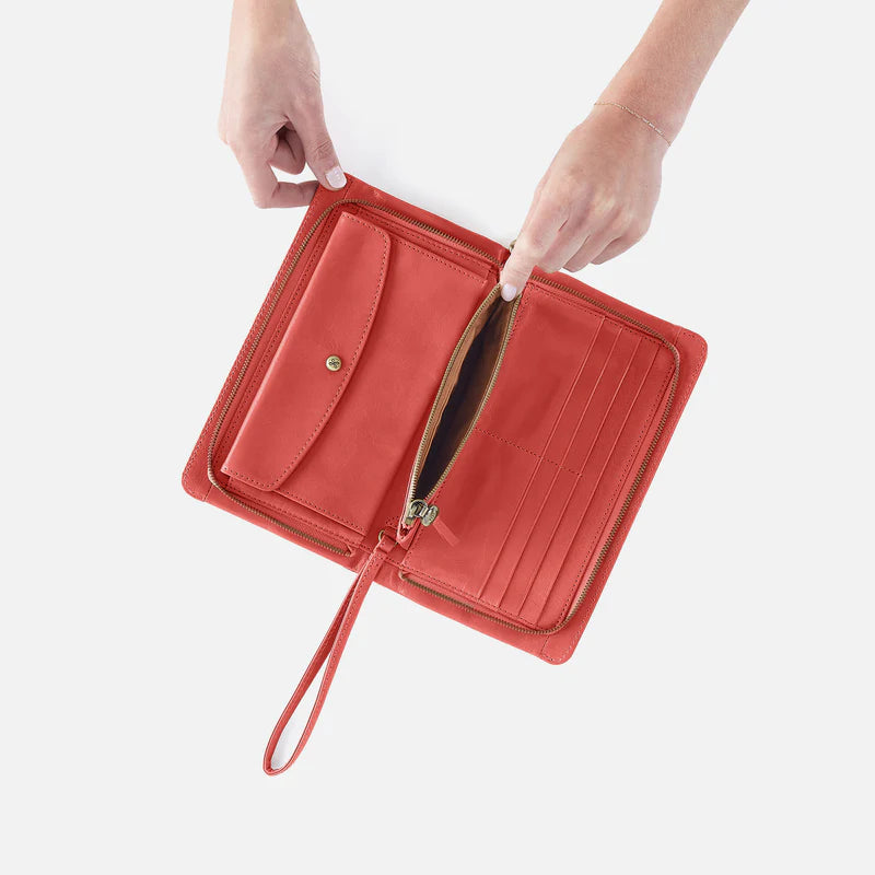 HOBO - Evolve Wristlet