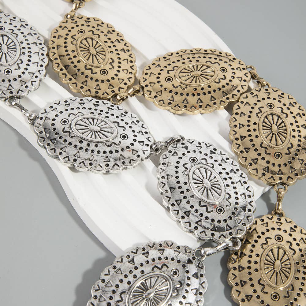 Starburst Medallion Scalloped Concho Chain Belt