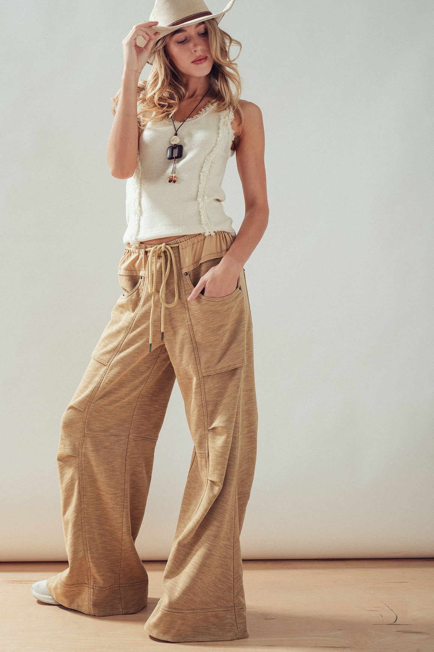 Frayed Trim Knit Sleeveless Top