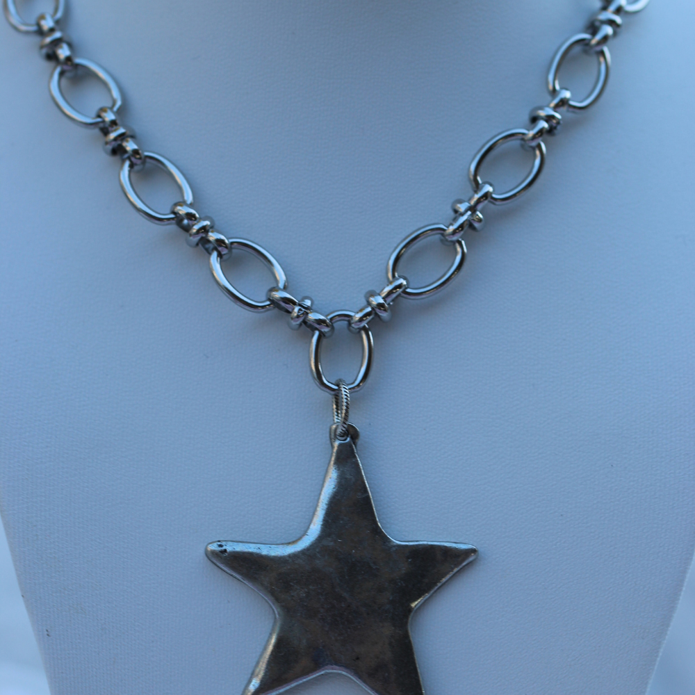 Star Pendant Necklace