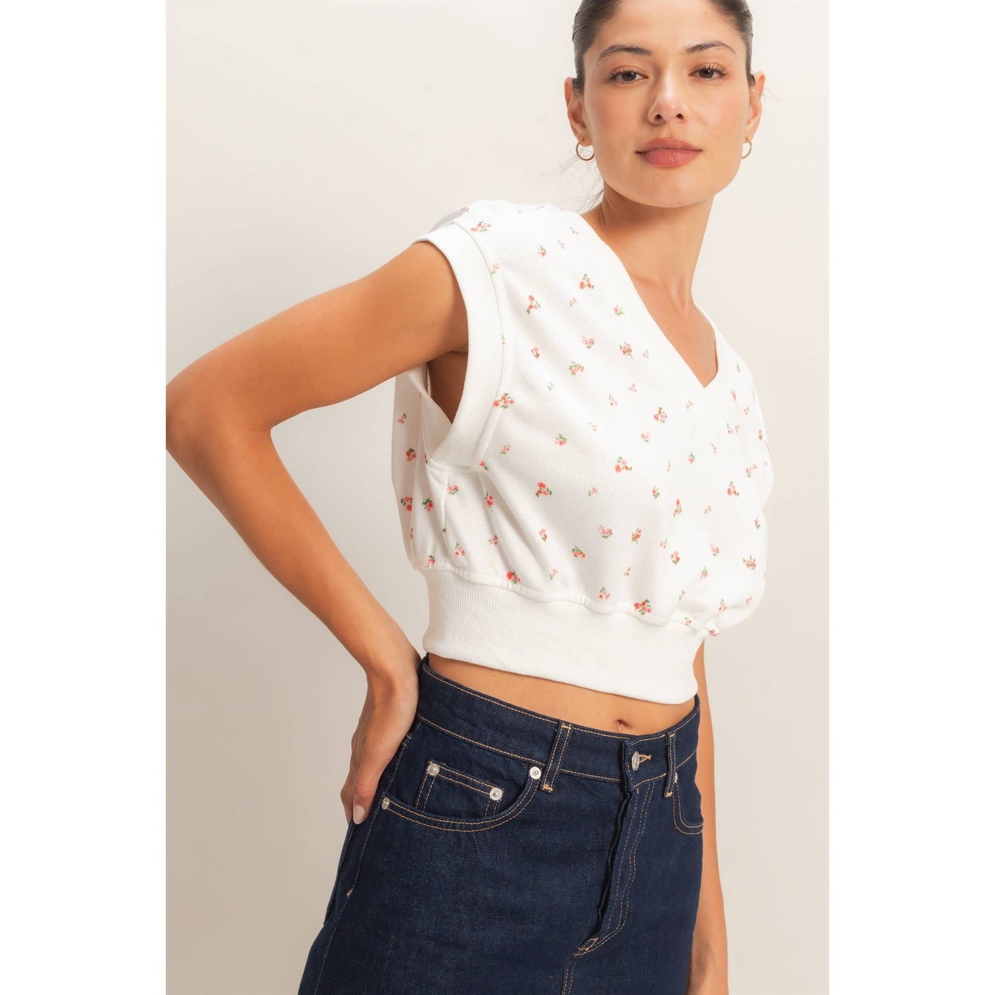 Floral V-Neck Crop Top