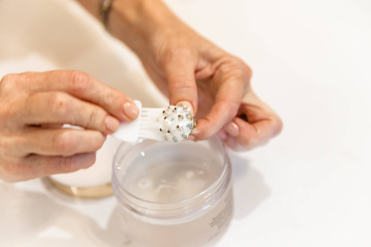 Bauble Bath Non-Toxic Jewelry Cleaning Soak