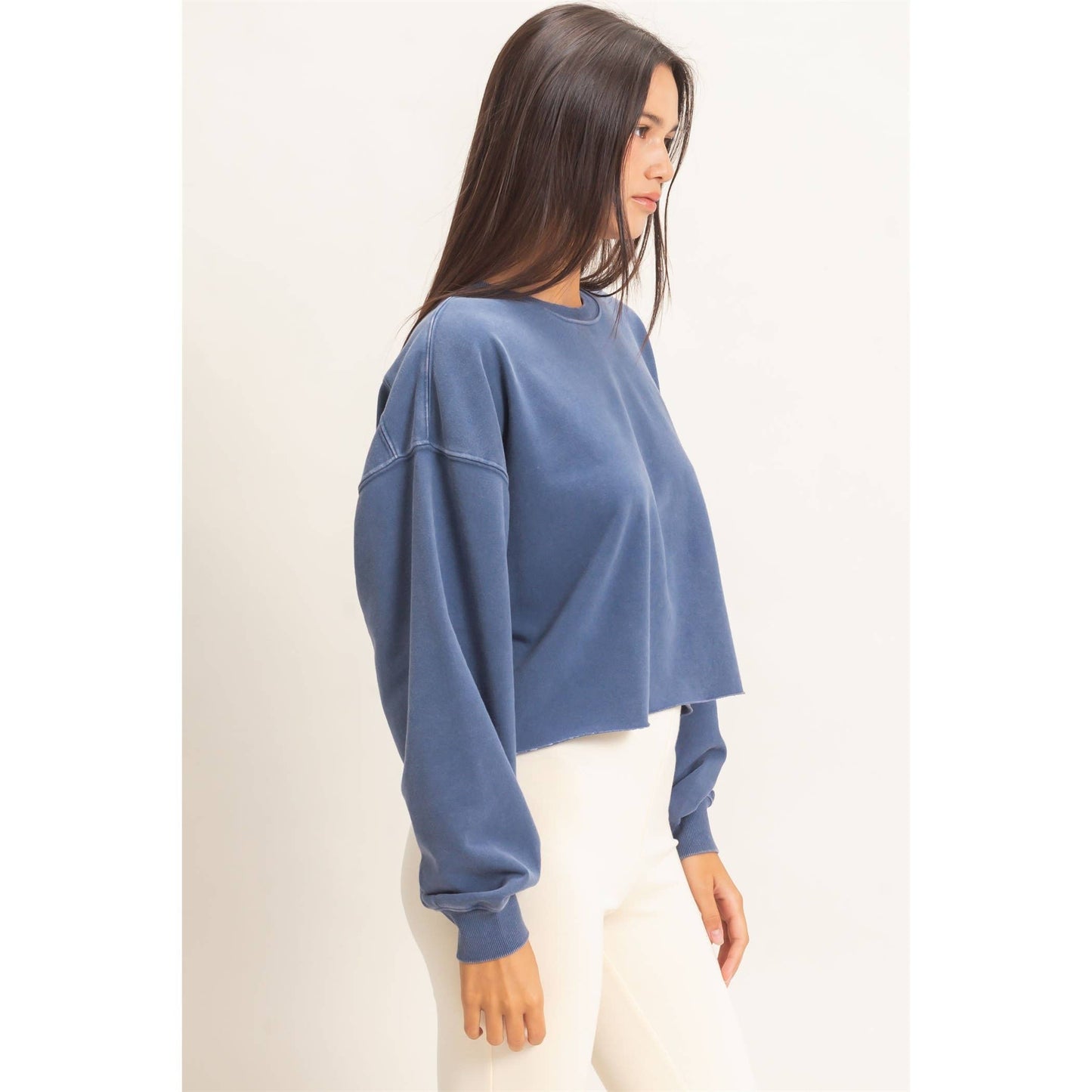 Mineral Wash Raw Hem Cropped Sweatshirt