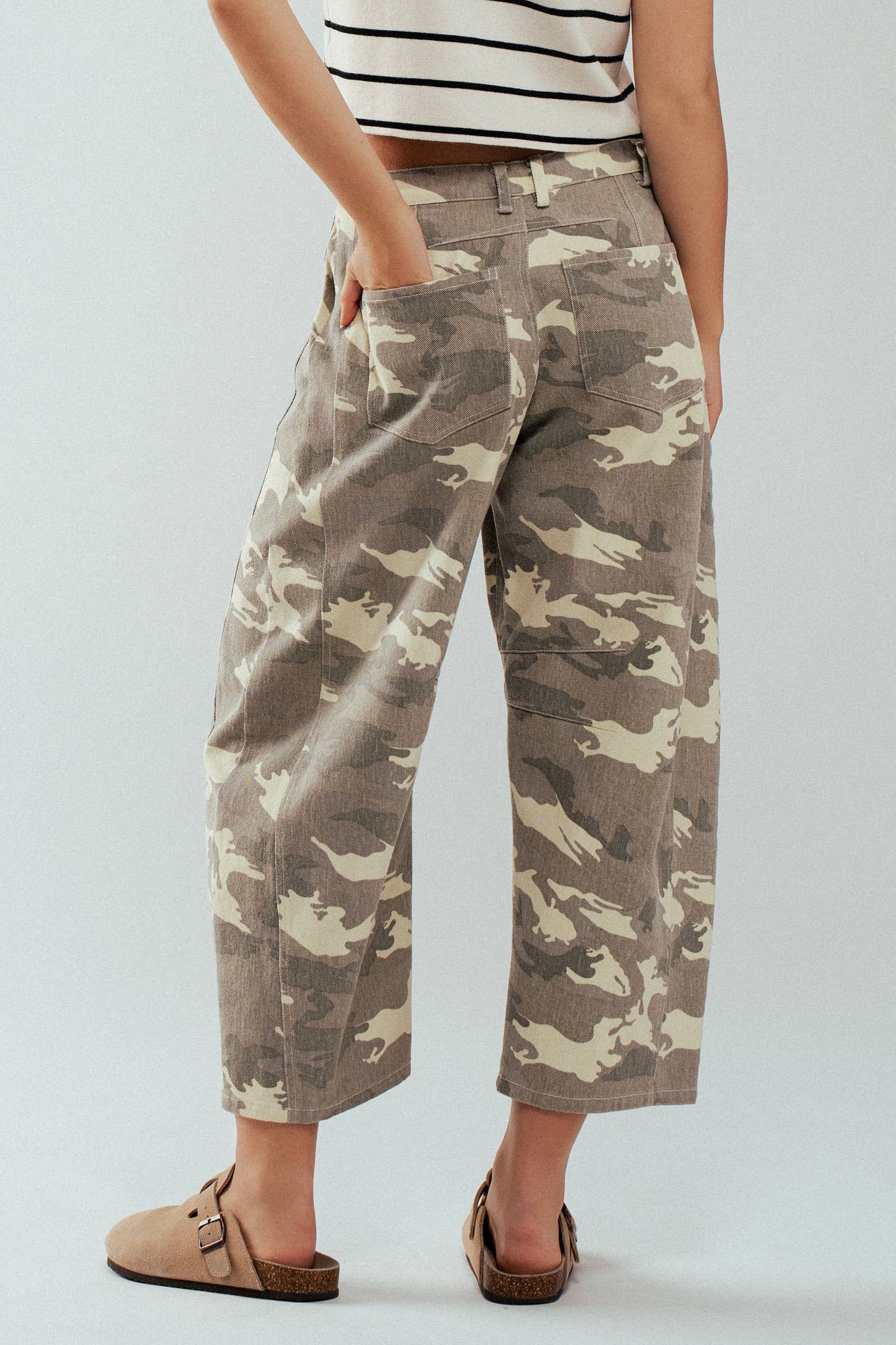 Camo Print Barrel Jeans