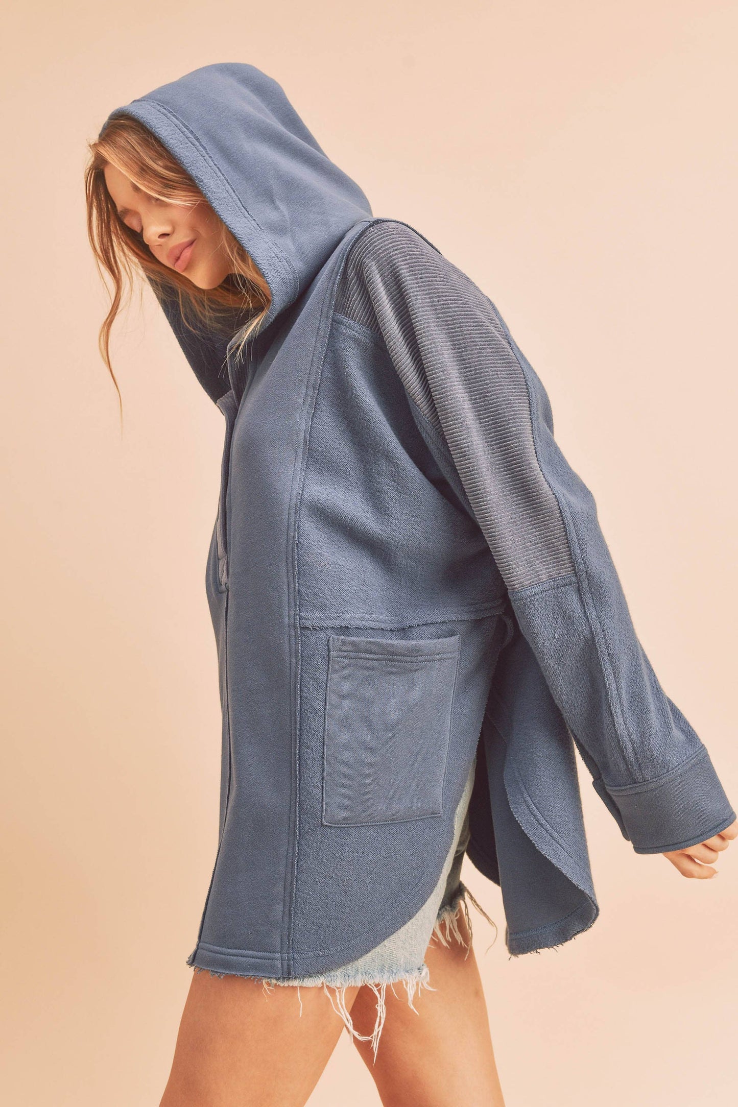 Dove Pullover