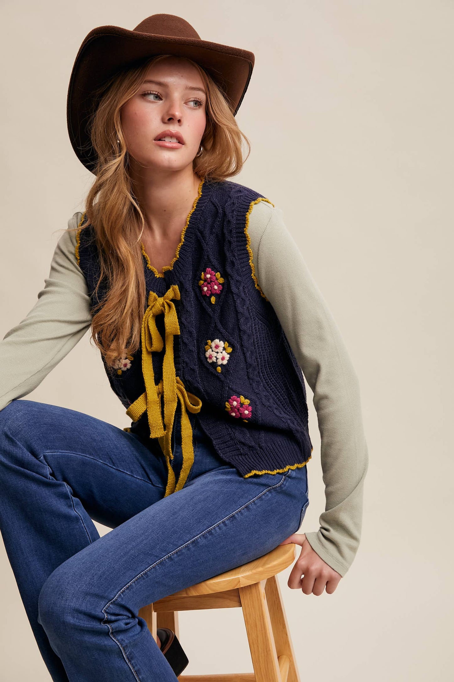 Bow-Tie Floral Knit Vest