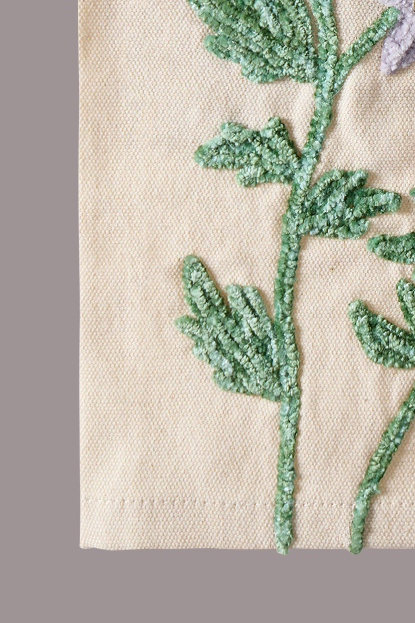 Spring Floral w/Bee Kitchen Towel