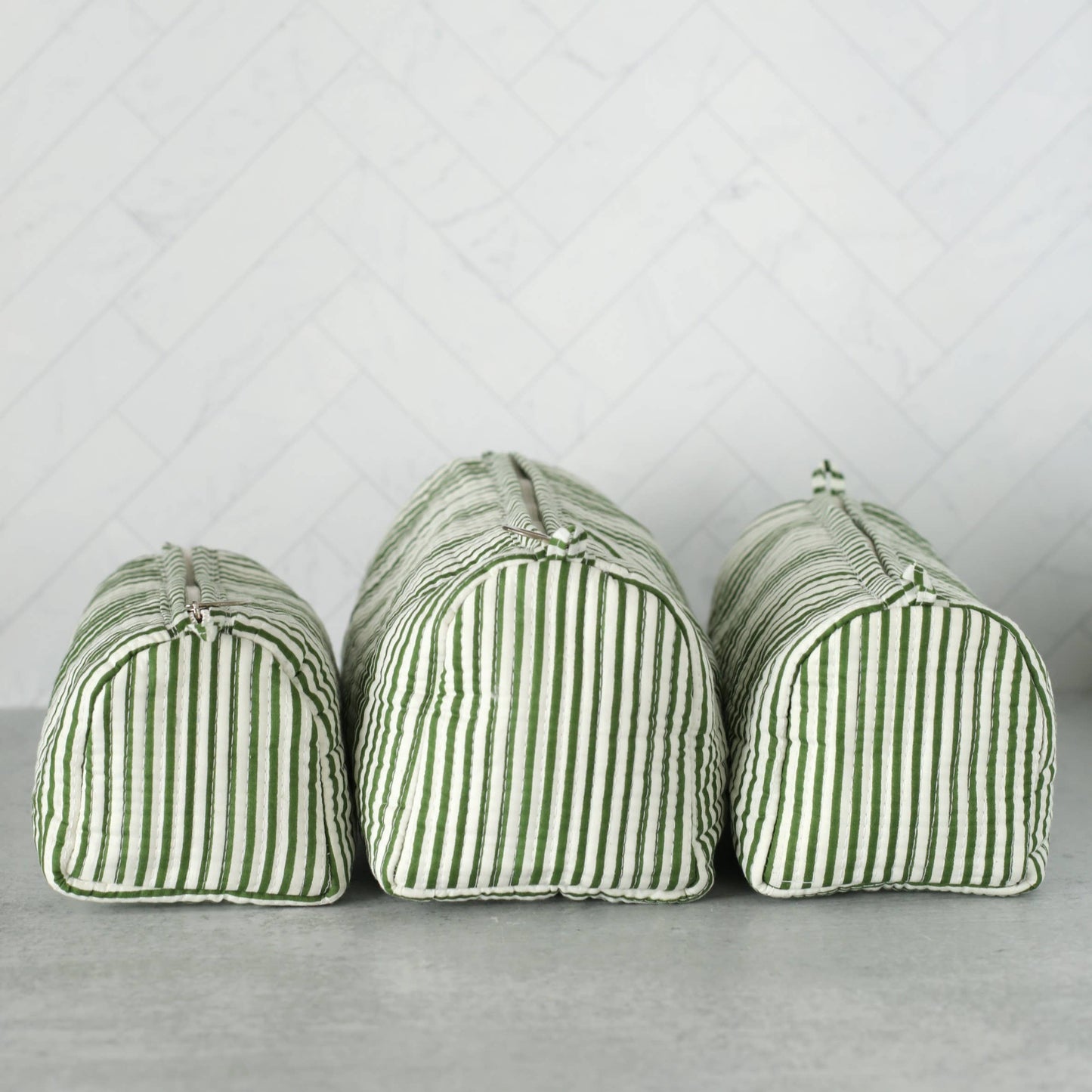 Cosmetic Bag Green Stripe - Travel Set
