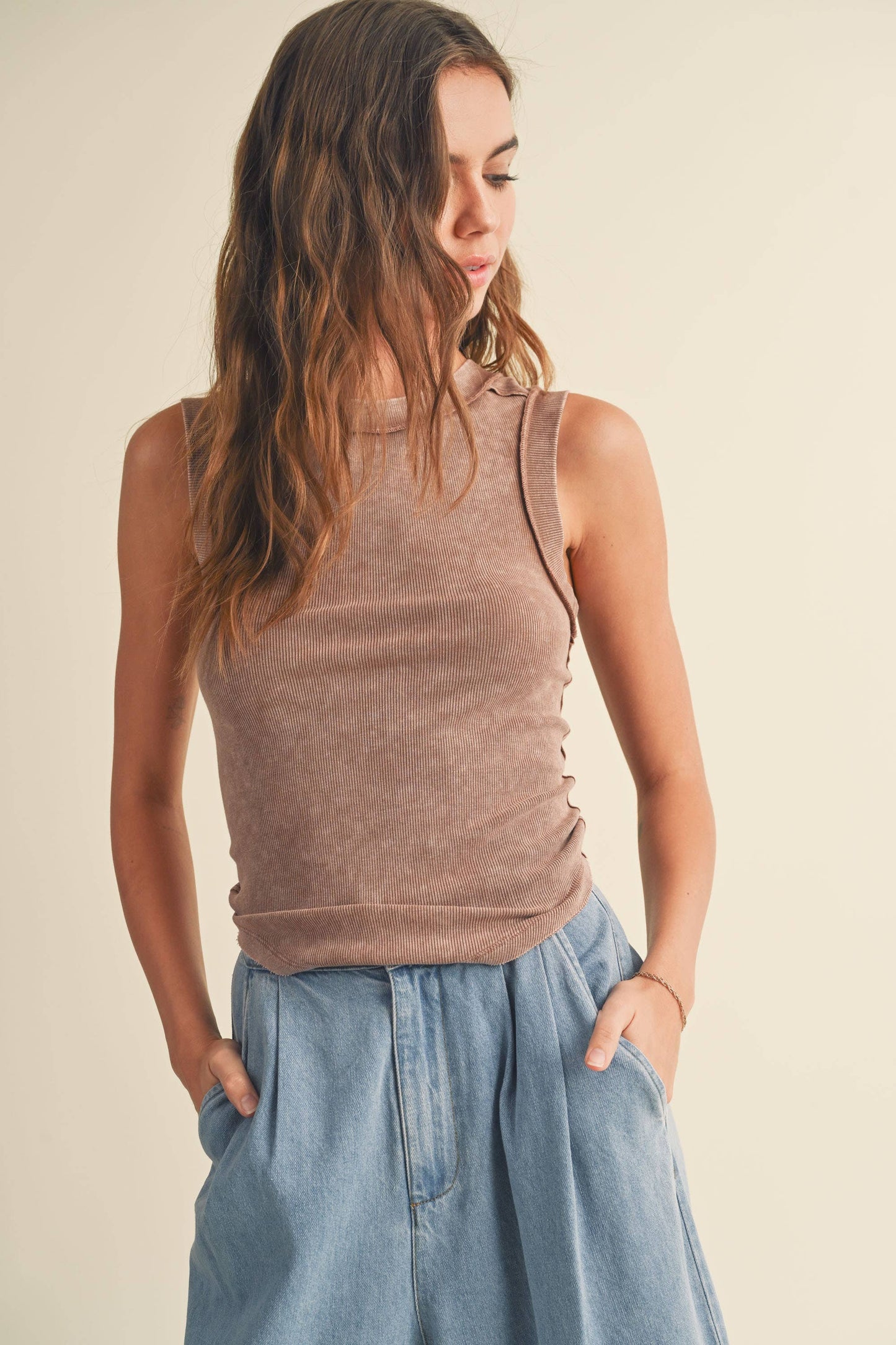 WASHED COLOR RIBBED TANK TOP