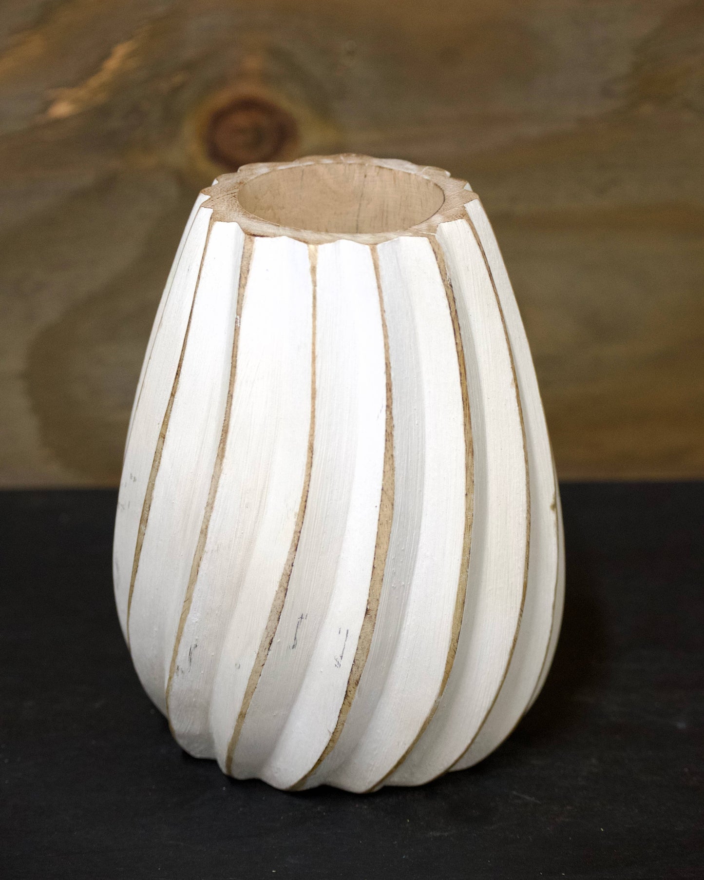 Spiral Wood Vase 4x4x6in